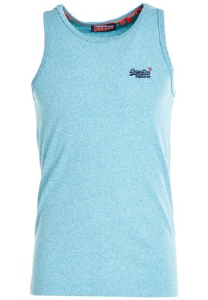 Helles blaues Tanktop aus strukturiertem Stoff, mit Rundhalsausschnitt und dunkelblauem Logo im linken Brustbereich.