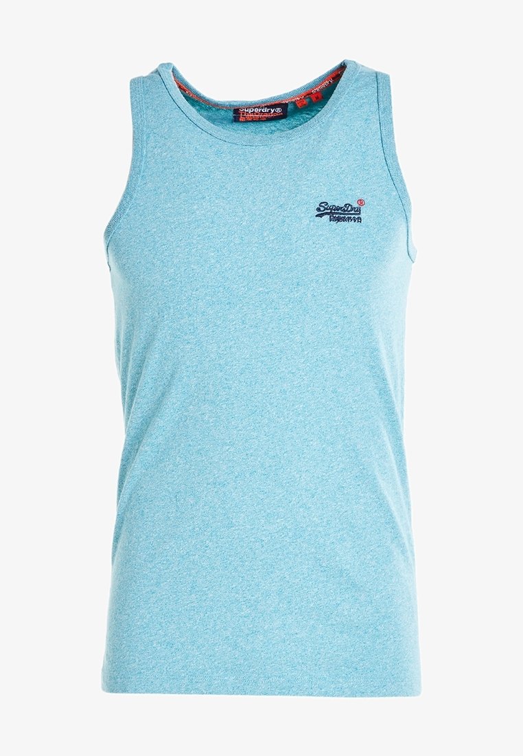 Débardeur bleu clair en tissu texturé, avec un col rond et un logo bleu foncé sur la poitrine gauche.