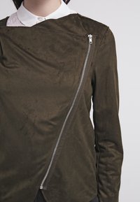 Noisy May Bunda z umělé kůže - khaki