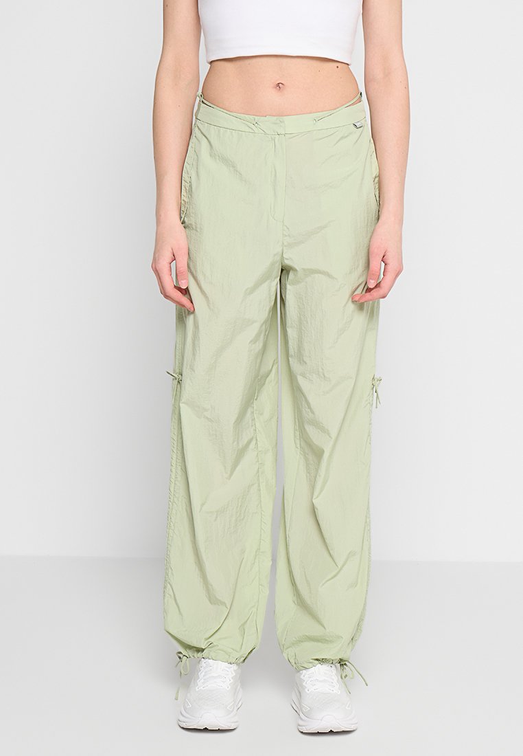 OCEANSAPART Broek lichtgroen OCEANSAPART Broek lichtgroen