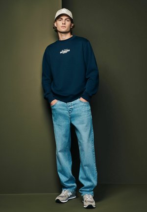 GRAPHIC CREW NECK - Sweatshirt - navy blue