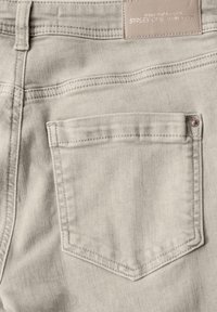 Street One Relaxed fit jeans - beige