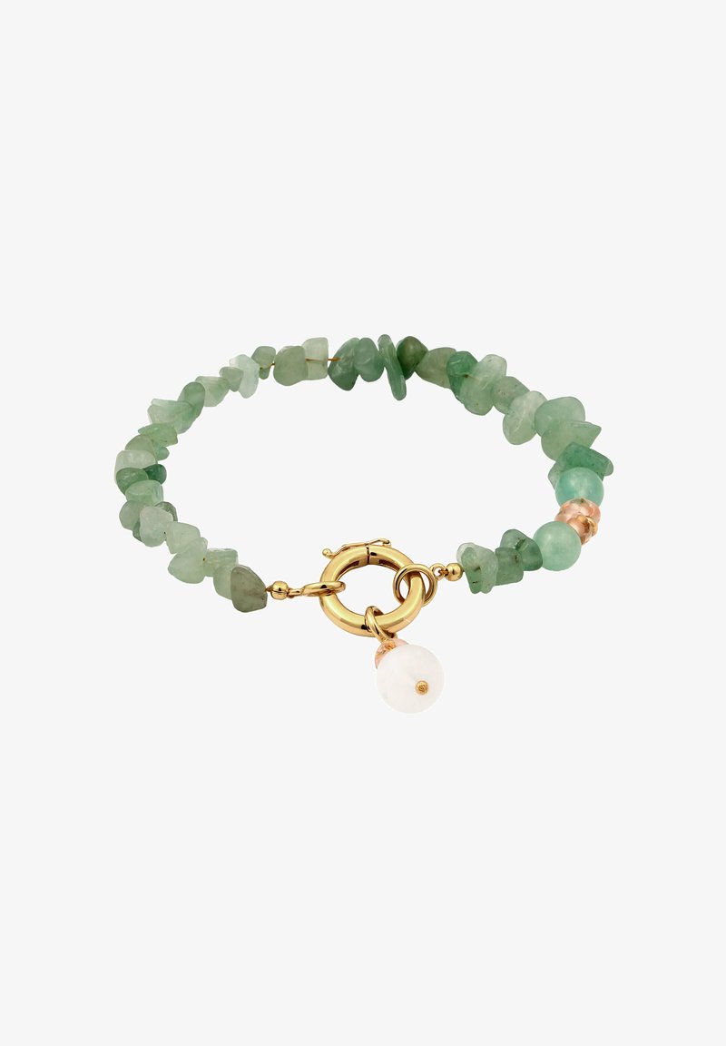 Grønsten perlearmbånd med uregelmæssige former, guldfarvet hardware og en hvid accentperle, med en vippe-lås til lukning.