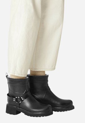 Bottines à plateau - black black