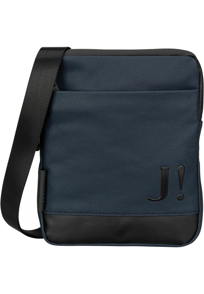 Borsa a tracolla blu navy in nylon con base nera. Presenta una tasca frontale e il logo "J!" in rilievo. Tracolla nera removibile.