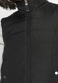 Vero Moda Petite Vesta - black