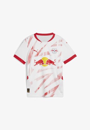 Biela futbalová dres s červenými akcentmi, s diagonálnymi pruhmi, červenými lemami a logom dvoch červených býkov na žltom kruhu. Materiál je textil.