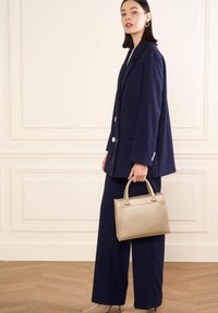 LANCASTER FOULONNÉ DOUBLE - Handtas - champagne  in  nude