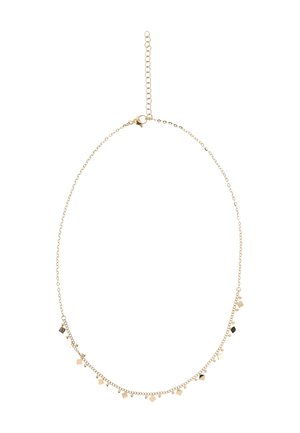 Delicate gouden ketting met kleine vierkante en ronde bedels gelijkmatig verdeeld over de onderste helft, voorzien van een verstelbare sluiting en verlengketting.