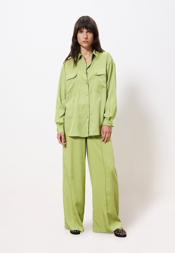PALMINA - Stoffhose - citron vert