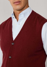 Hackett London Weste - burgundy red