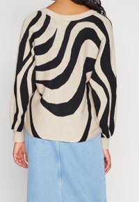 VILA Pullover - beige