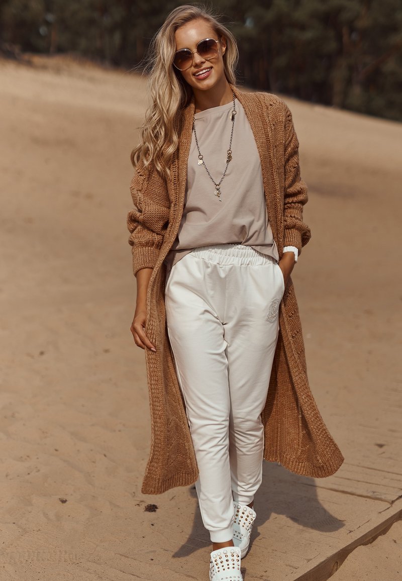 Damen Strickjacken | Makadamia BEZ GUZIKÓW Strickjacke ochra/ocker - ST32172 Damen Strickjacken | Makadamia BEZ GUZIKÓW Strickjacke ochra/ocker - ST32172