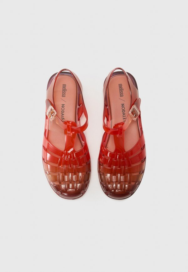 POSSESSION - Sandals3