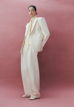 Mango Blazer - ecru