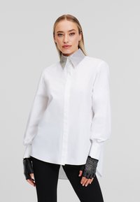 KARL LAGERFELD ESSENTIALS RHINESTONE COLLAR - Blusa - white
