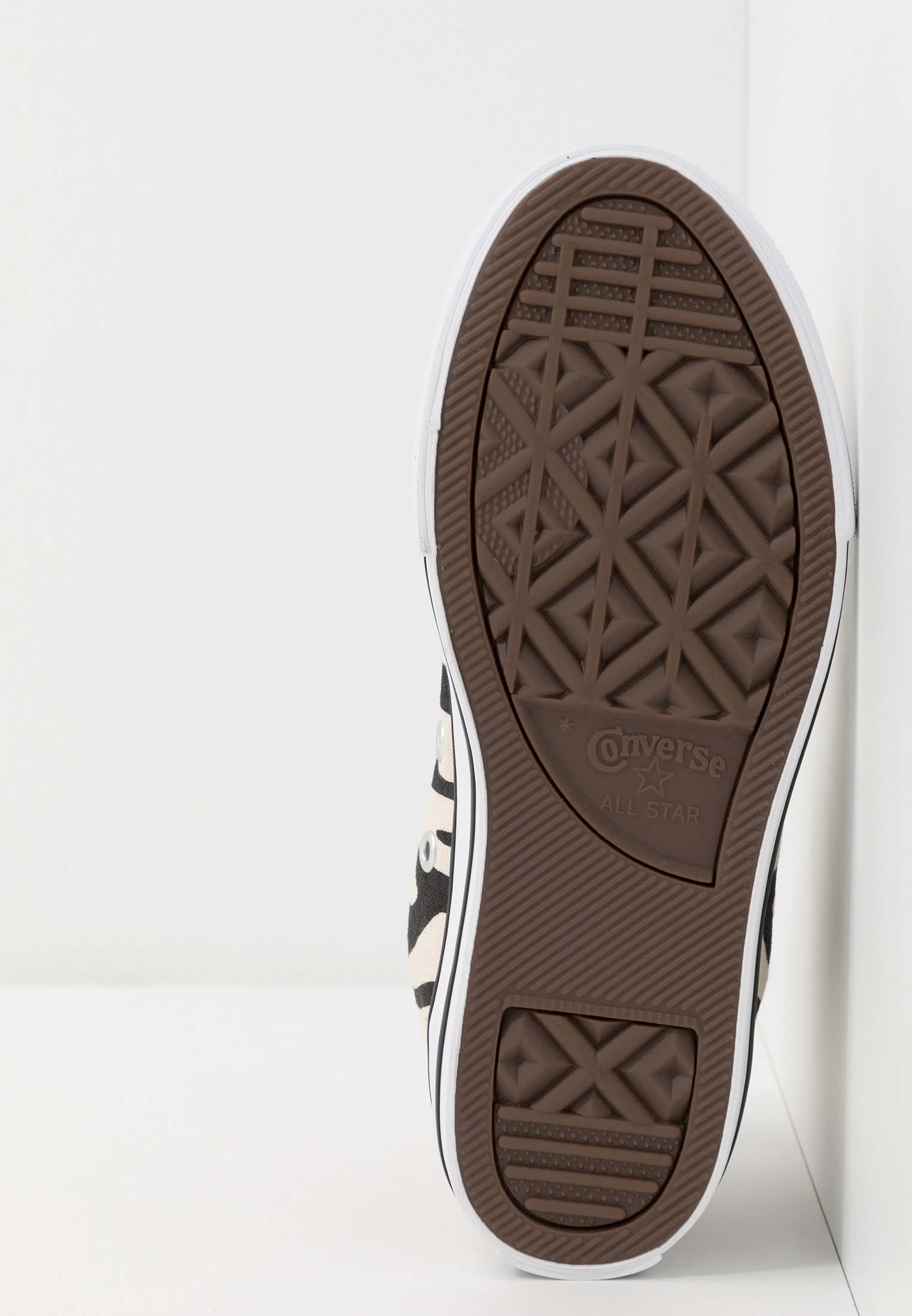 zebra converse shoes
