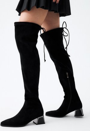 Botas mosqueteras - black