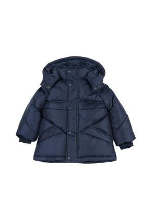 Manteau d’hiver enfant matelassé bleu marine avec capuche, fermeture boutonnée devant et rabats de poches en diagonale.