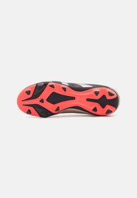 adidas Performance PREDATOR CLUB FXG UNISEX - Scarpe da calcio per terreni duri - platin metallic/aurora black/turbo