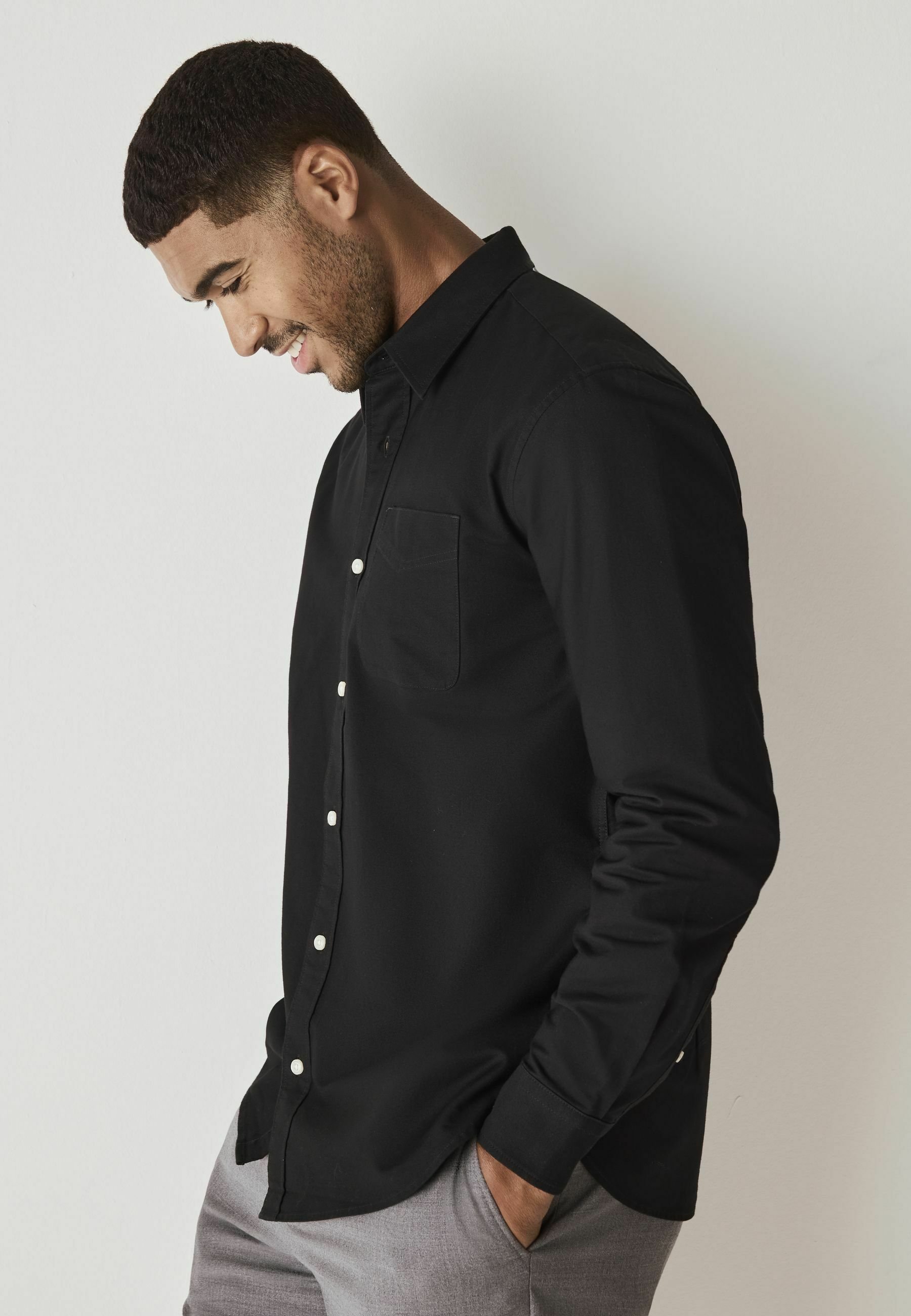 Chemise Oxford à Manches Longues NEXT Pour Garçon - Coton Élastique, Col Boutonné, Logo Brodé - 10
