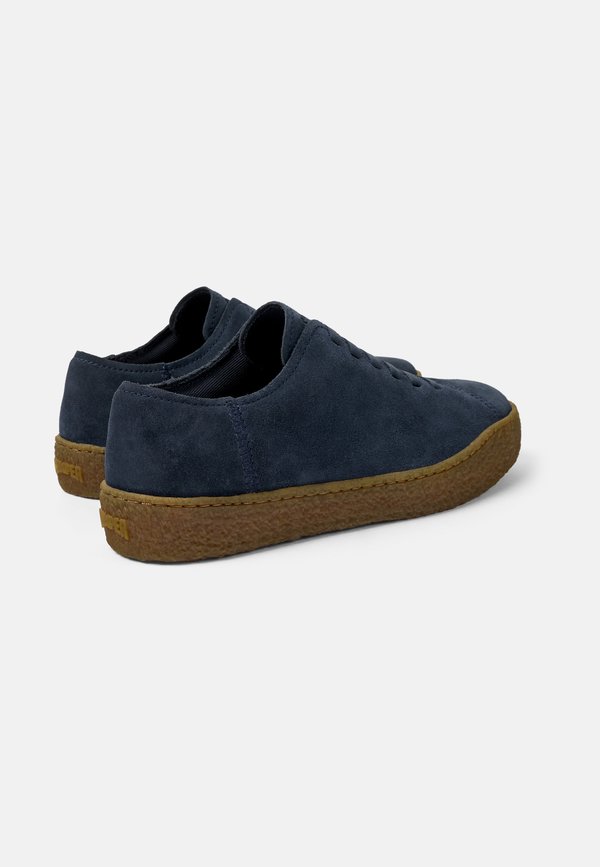 PEU TERRENO - Trainers - marine4