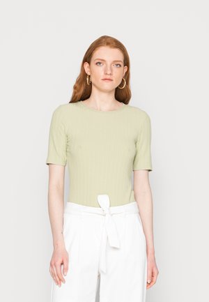 SONNI - T-shirts - summer pear