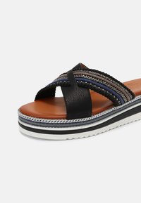 Mustang Mules - schwarz