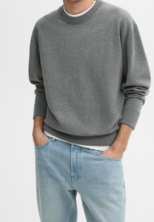 Jumper - grey
