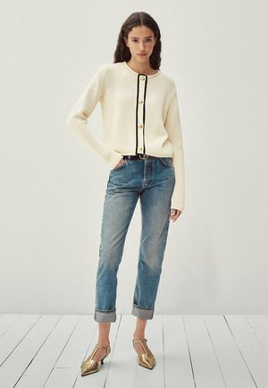 WITH CONTRAST PLACKET - Kofta - beige