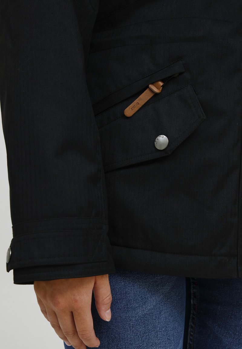 Damen Leichte Jacken | Oxmo OXBELLISSA Übergangsjacke black/schwarz - QX71073 Damen Leichte Jacken | Oxmo OXBELLISSA Übergangsjacke black/schwarz - QX71073