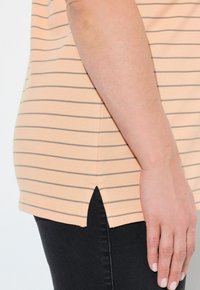 Ulla Popken Piké - yellow orange