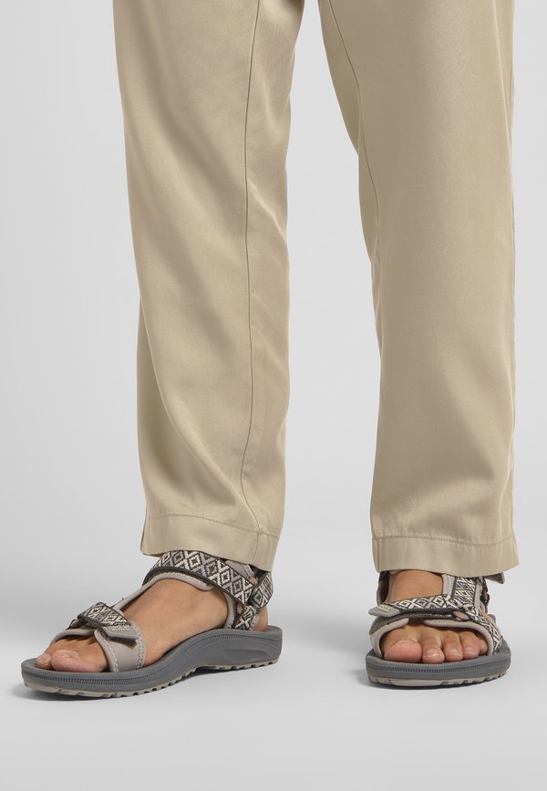 WAVE BREAKER  - Walking sandals - cold coffee