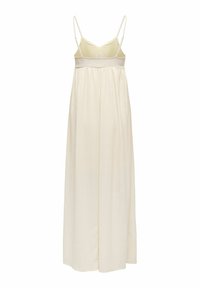 Robe longue crème sans manches avec bretelles spaghetti et taille froncée élastiquée.