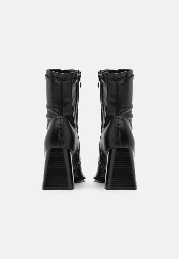 TAYTUM - High heeled ankle boots3