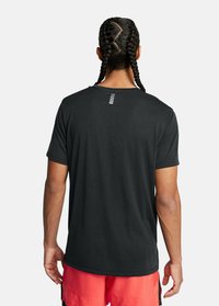 Under Armour LAUNCH CAMO - Camiseta deportiva - black