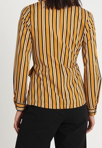 Missguided Camicetta - dark yellow