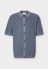 Neselectat, navy