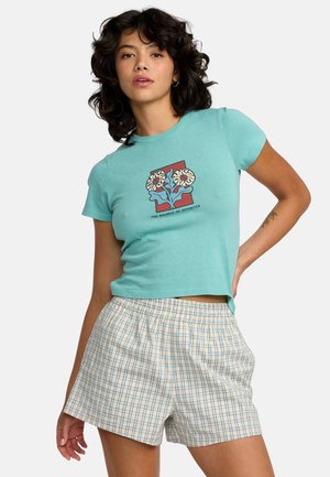 - T-shirt z nadrukiem