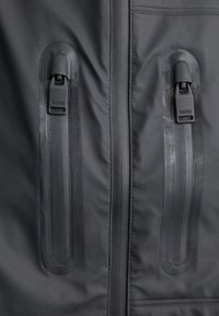 Rains UNISEX - Vandeniui atspari striukė - black
