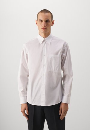 QUINN - Zakelijk overhemd - white