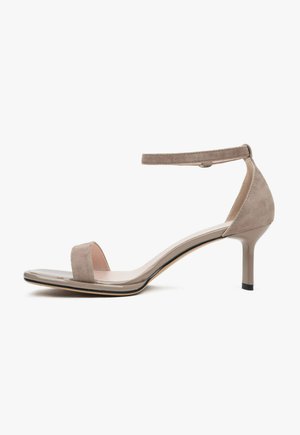 Sandals - beige