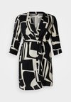 VMCEASY KIMONO - Veste légère - black/white