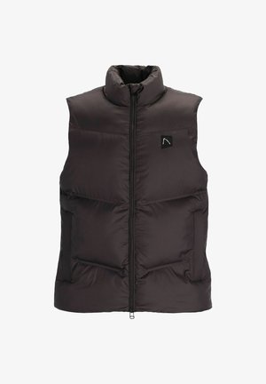 Chaleco negro acolchado sin mangas con cremallera frontal y pequeño parche de logo en el lado izquierdo del pecho.