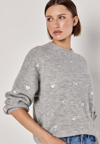 Apricot - Sweter