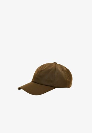Cappellino da baseball: il trend della SS23 Cappellino da baseball: il trend della SS23