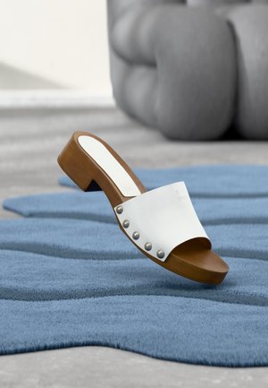 Copenhagen Studios, CPH798 - Sabots - white