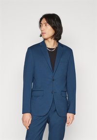 Pier One PERFORMANCE STRETCH SUIT - Odijelo - dark blue