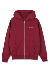 Bordo zip-up džemperis pagamintas iš minkštos medžiagos, turintis erdvų gobtuvą, priekinę kišenę ir baltą "PEGADOR" logotipą kairiajame krūtinės kampe.