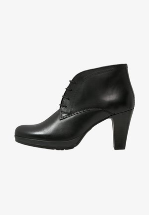 Tamaris, Bottines à lacets - black